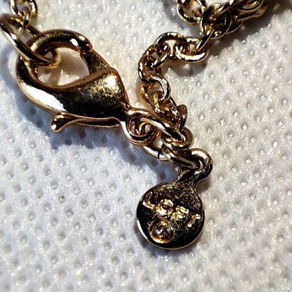 Turquoise Red AB Rhinestone Encrusted Parrot Bird Cabochon Gold Tone Necklace - Picture 3 of 10